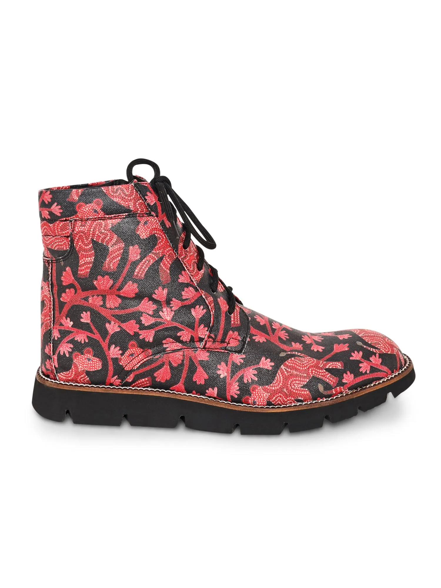 Bhil Art Red & Black Boots