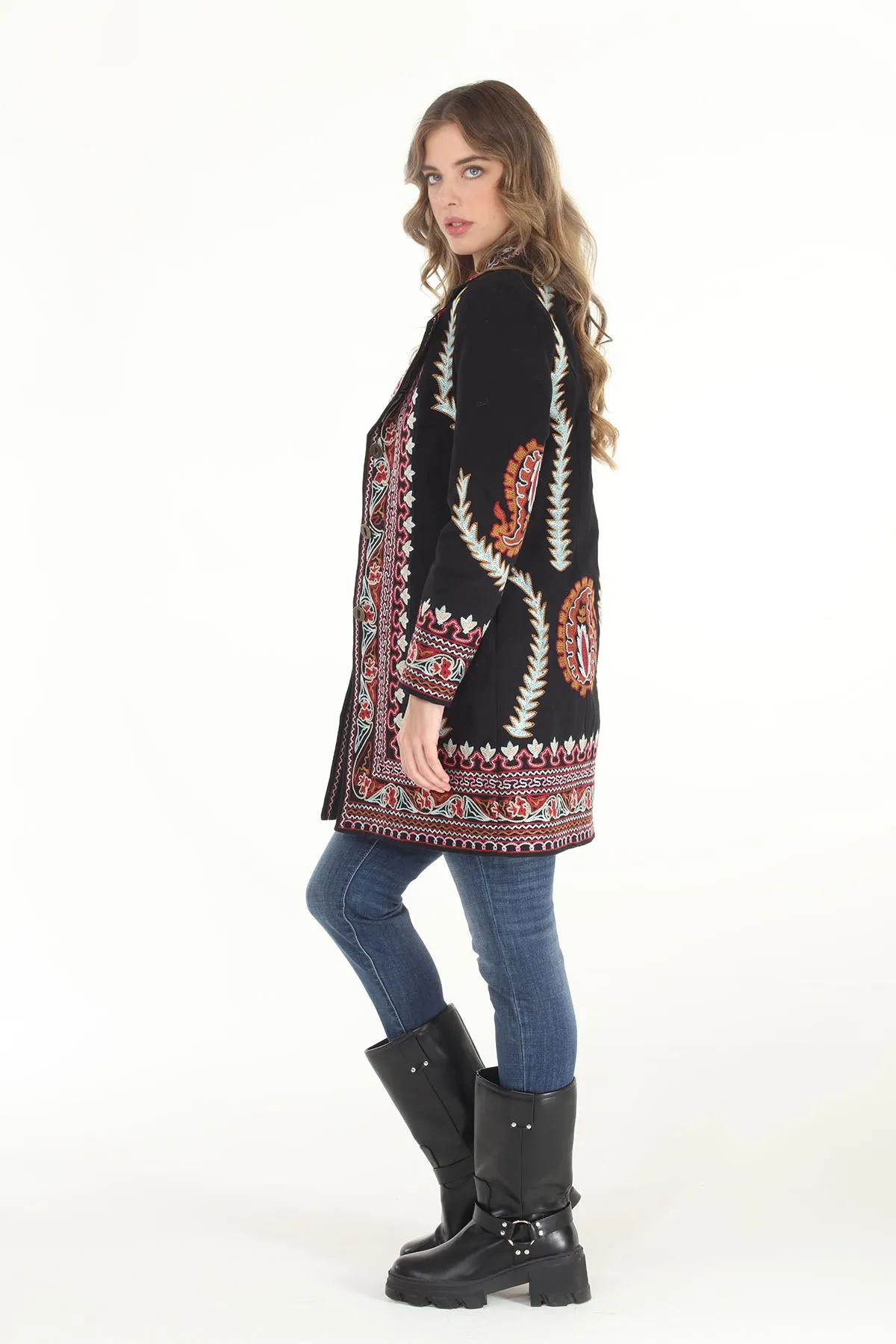 MAJ-3550 Embroidered Coat