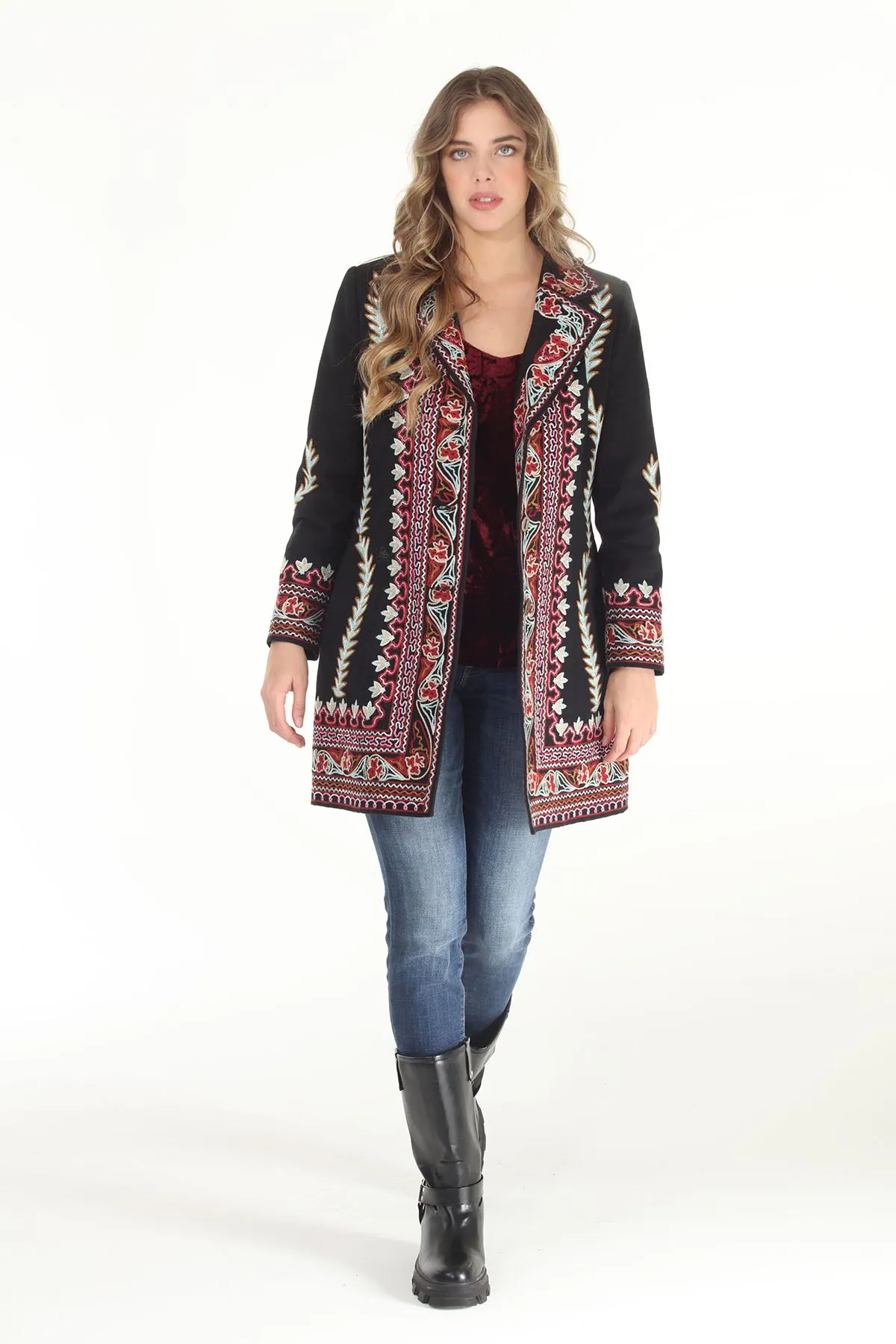 MAJ-3550 Embroidered Coat