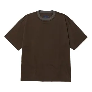 MEANSWHILE CRISP S/S TEE-DARK BROWN