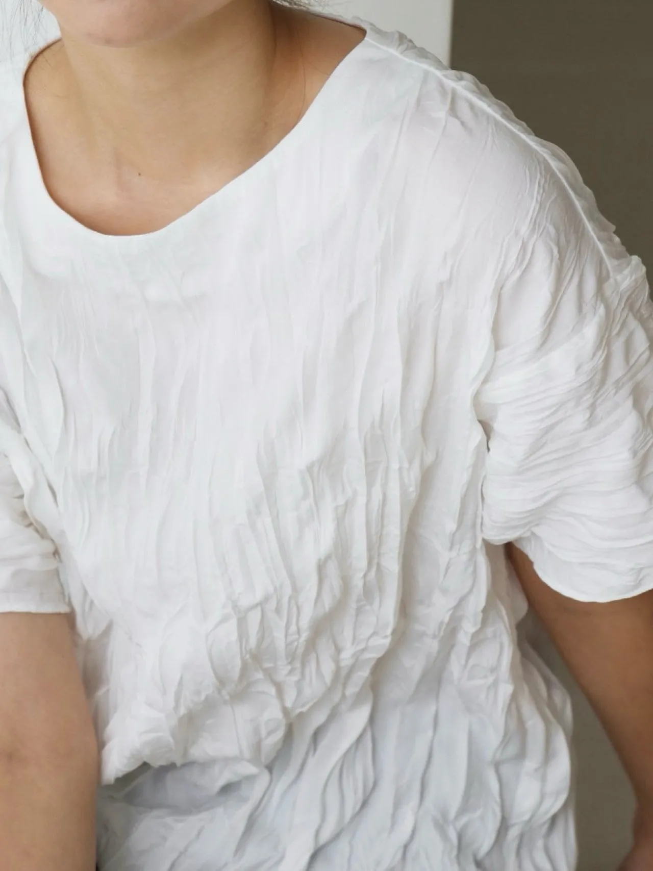 PLEATED WRINKLE BLOUSE